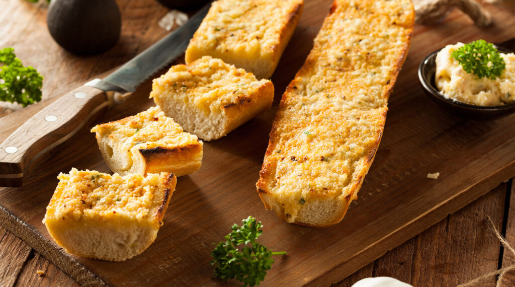 Read more about the article Cheesy Garlic Bread